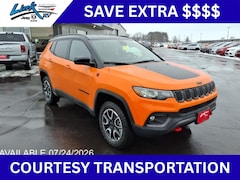 2026 Jeep Compass Trailhawk Sport Utility