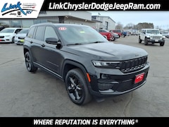 2023 Jeep Grand Cherokee Altitude SUV