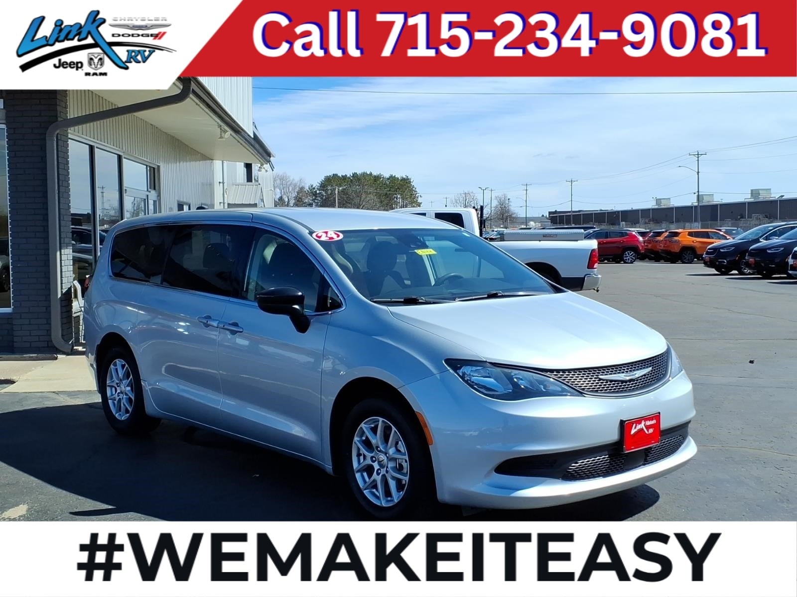 2024 Chrysler Voyager LX