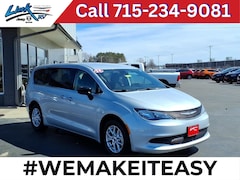 2024 Chrysler Voyager LX Minivan/Van