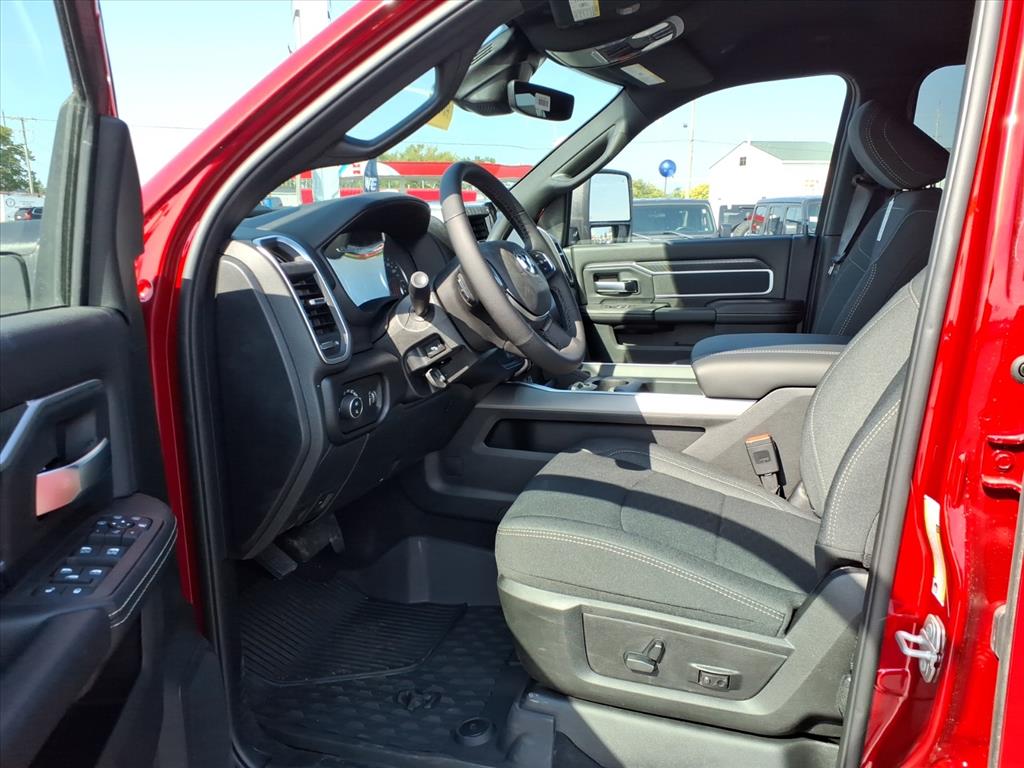 2026 RAM 2500 Big Horn - Photo 7