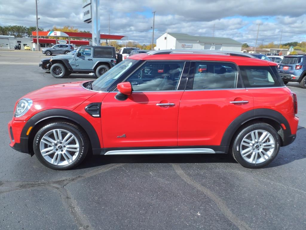 Used 2022 MINI Countryman Oxford Edition with VIN WMZ43BR09N3N71435 for sale in Rice Lake, WI