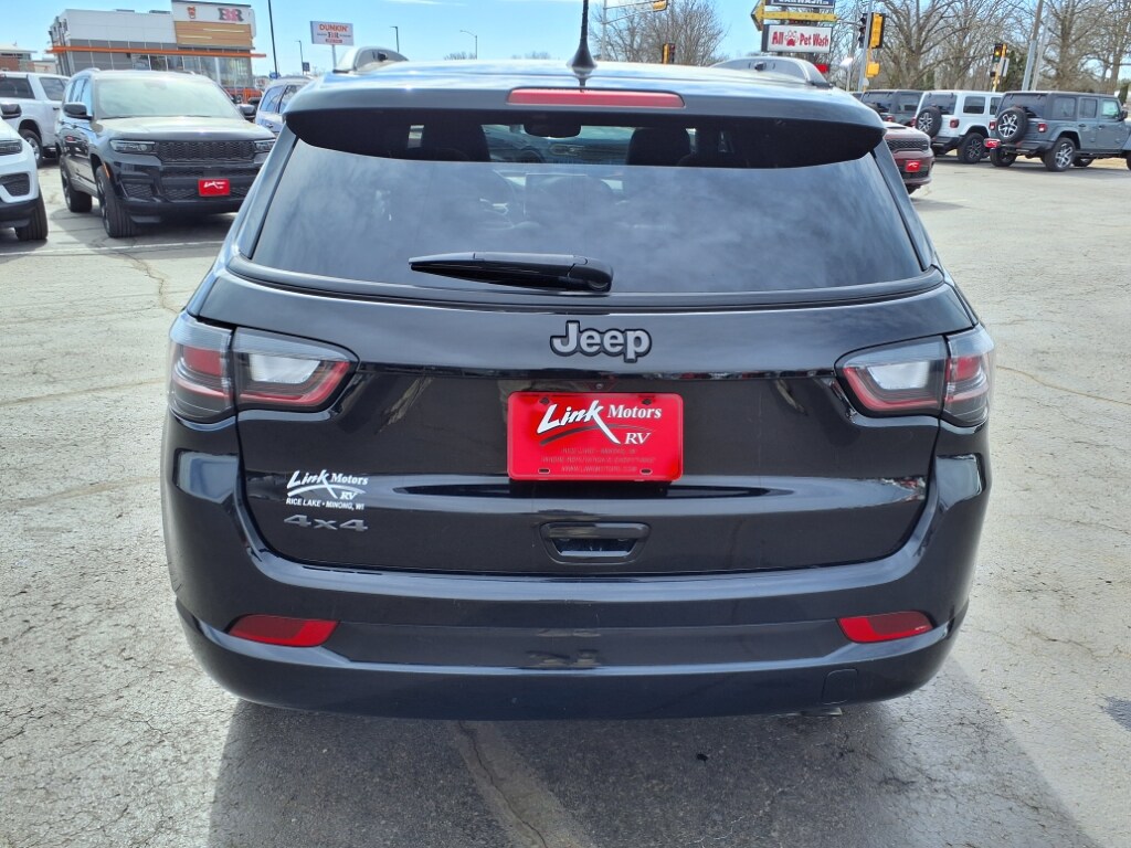 2022 Jeep Compass High Altitude photo 2