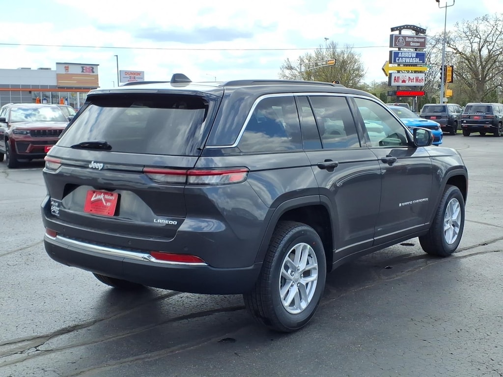New 2026 Jeep Grand Cherokee Laredo X Sport Utility
