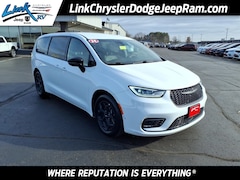 2024 Chrysler Pacifica Hybrid Select Minivan/Van