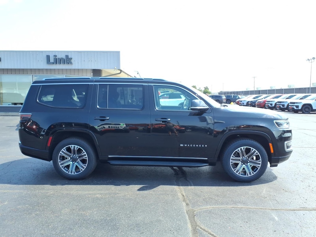 Used 2024 Jeep Wagoneer Series II SUV