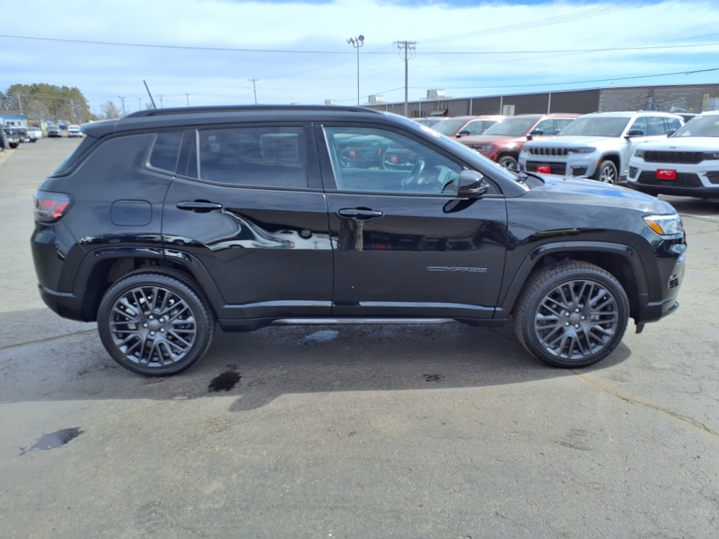 Used 2022 Jeep Compass High Altitude with VIN 3C4NJDCB2NT200542 for sale in Rice Lake, WI