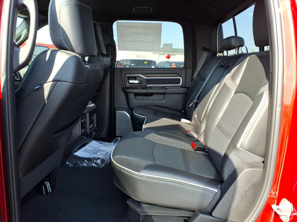 2026 RAM 2500 Laramie - Photo 8