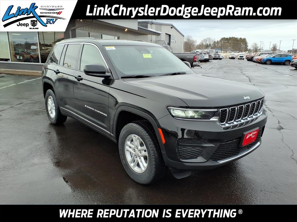 2025 Jeep Grand Cherokee Laredo's photo