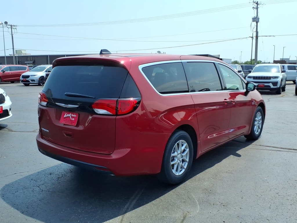 New 2026 Chrysler Voyager LX Cargo Van