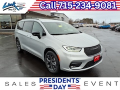 2026 Chrysler Pacifica Select Passenger Van