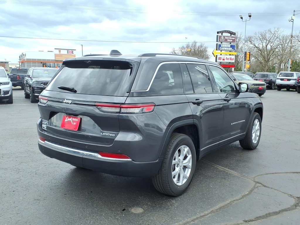 Used 2023 Jeep Grand Cherokee Limited SUV