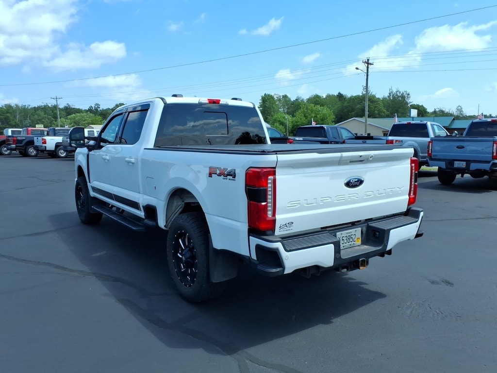 Used 2023 Ford F-350SD Lariat Truck