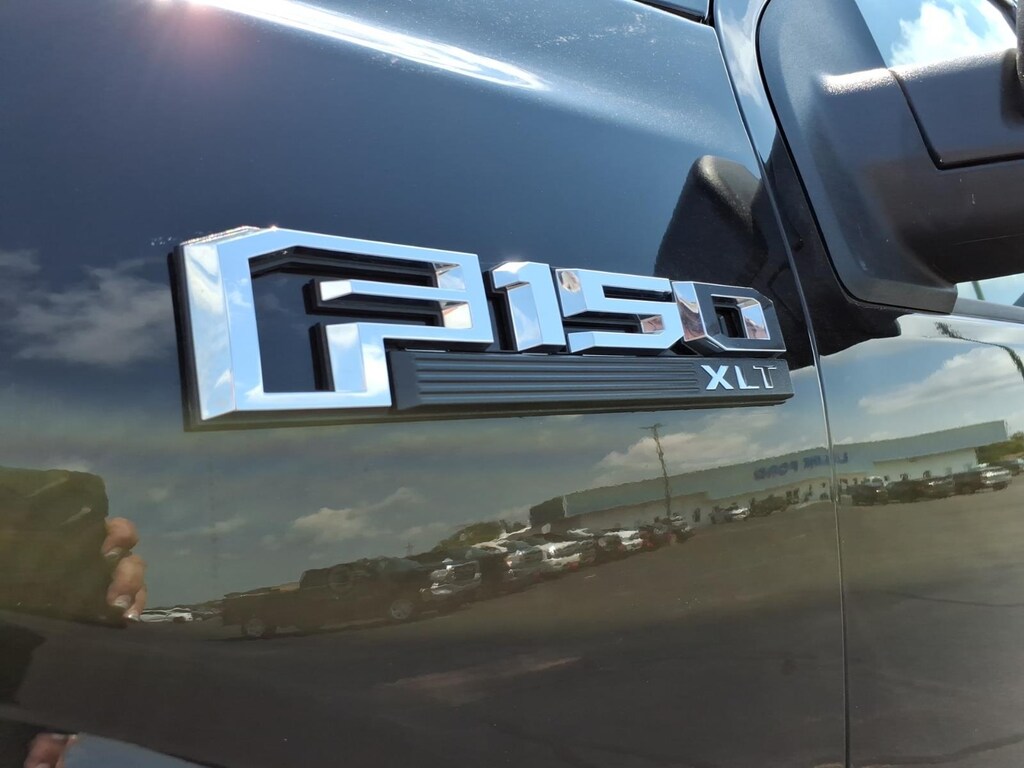 Used 2020 Ford F-150 XLT Truck