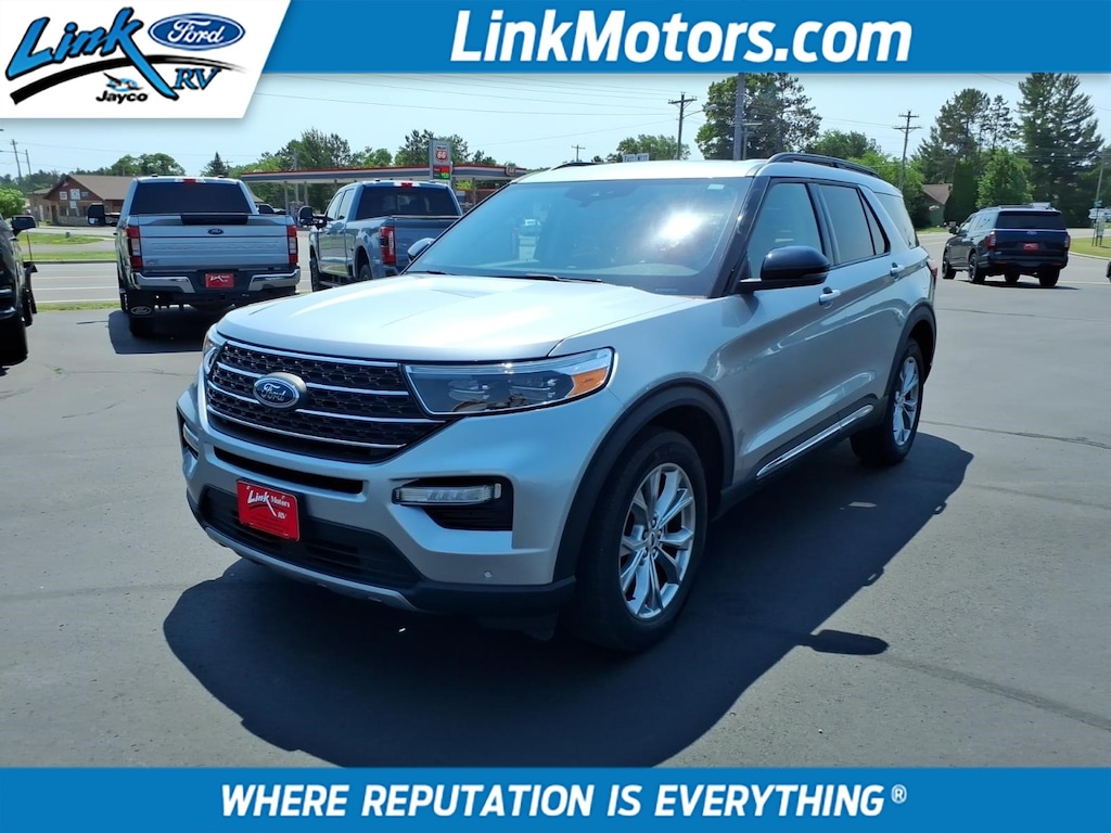 Used 2024 Ford Explorer XLT SUV