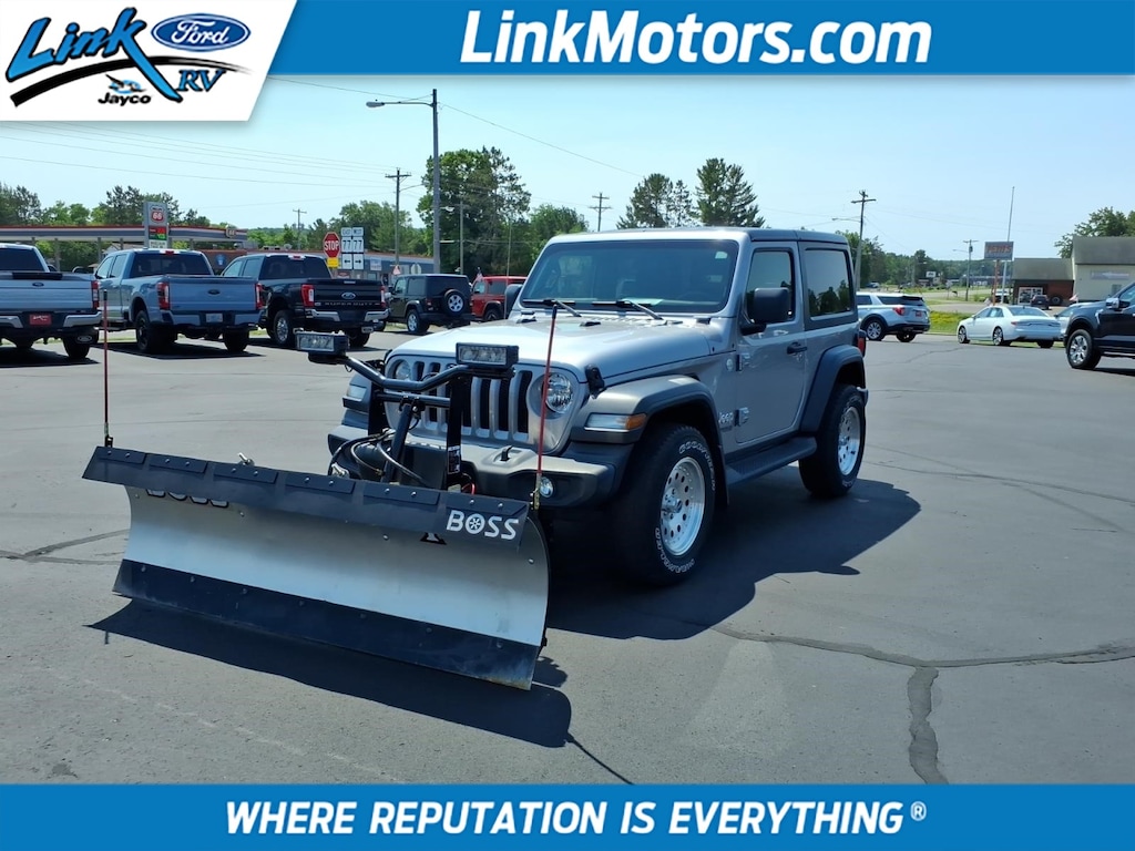 Used 2019 Jeep Wrangler Sport SUV