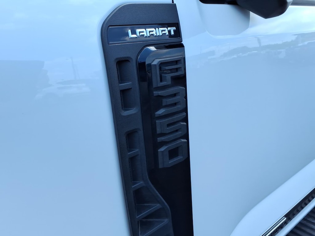 Used 2023 Ford F-350SD Lariat Truck