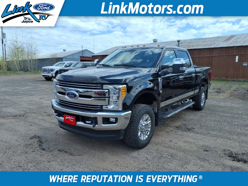 Used 2017 Ford F-250SD Lariat Truck