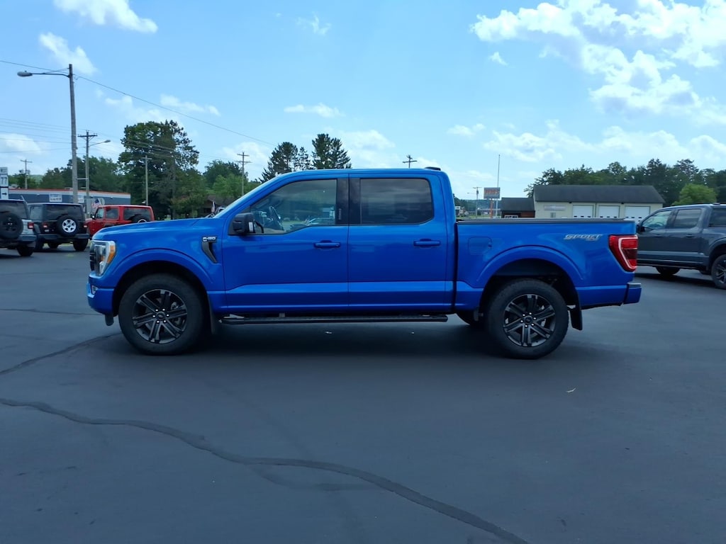 Used 2021 Ford F-150 XLT Truck