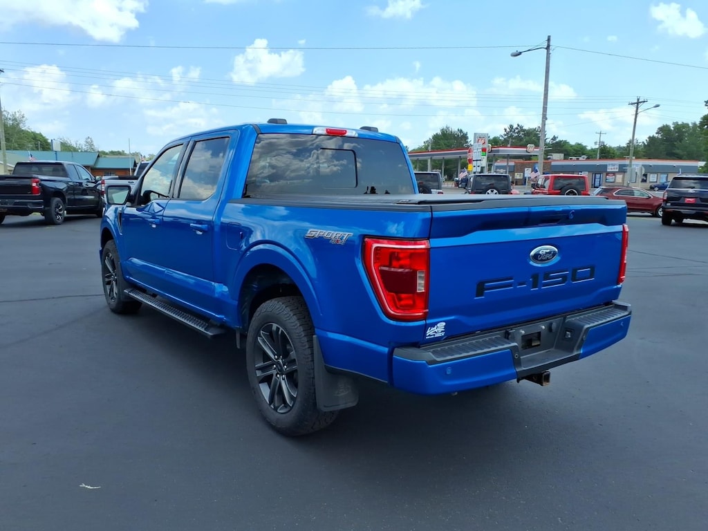 Used 2021 Ford F-150 XLT Truck