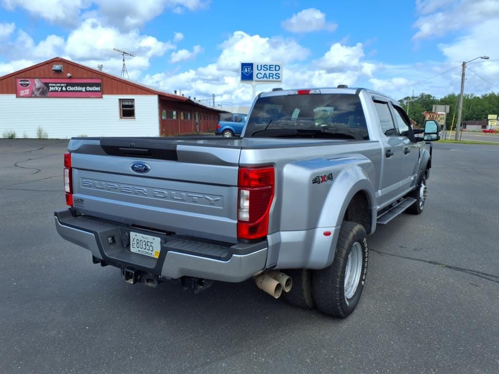 2022 Ford F-350 Super Duty XLT - Photo 6