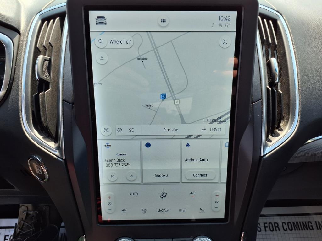 2021 Ford Edge Titanium - Photo 18