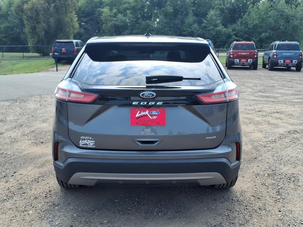 Used 2024 Ford Edge SEL SUV