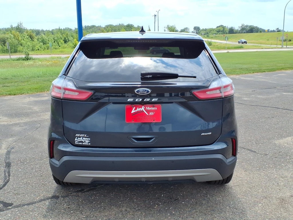 Used 2024 Ford Edge SEL SUV