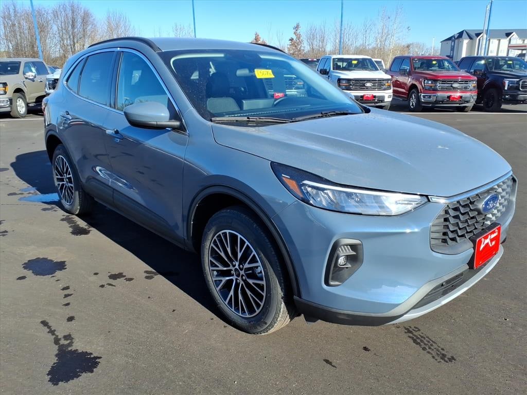 New 2026 Ford Escape Plug-In Hybrid Base SUV