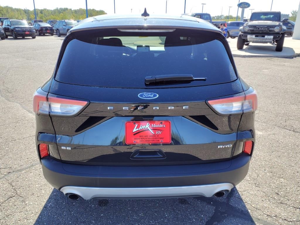 Used 2022 Ford Escape SE SUV