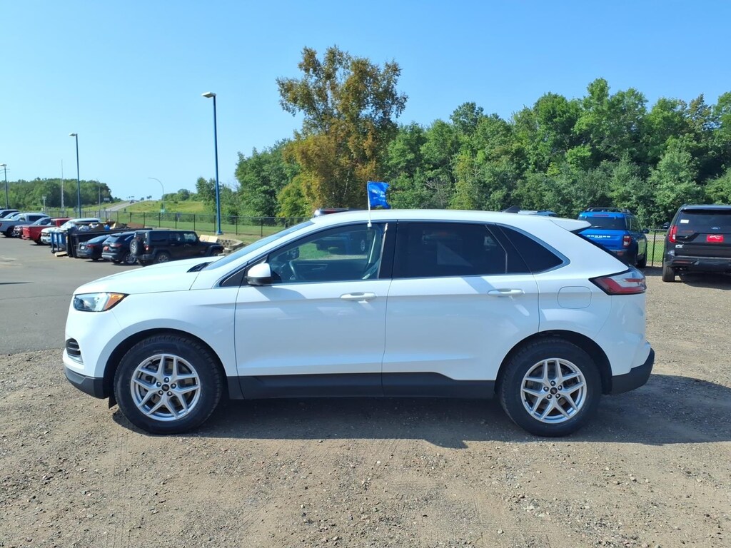 Used 2024 Ford Edge SEL SUV