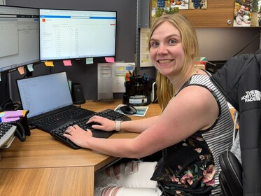 Staff member Sarah Effertz from ID_490910