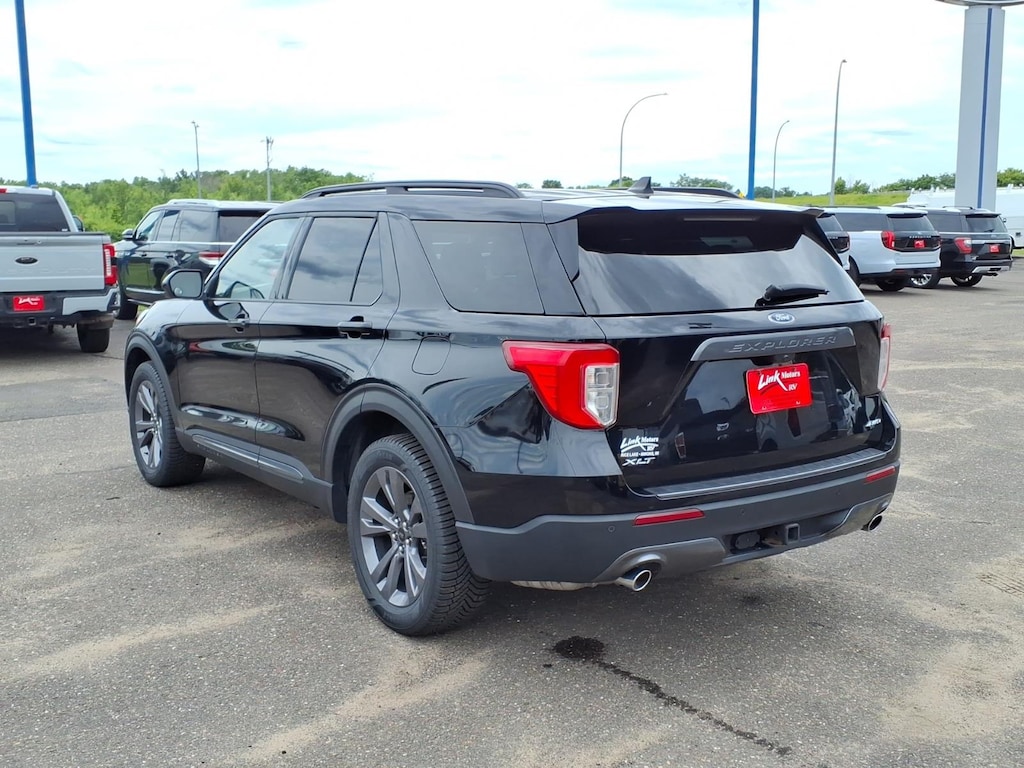 Used 2023 Ford Explorer XLT SUV