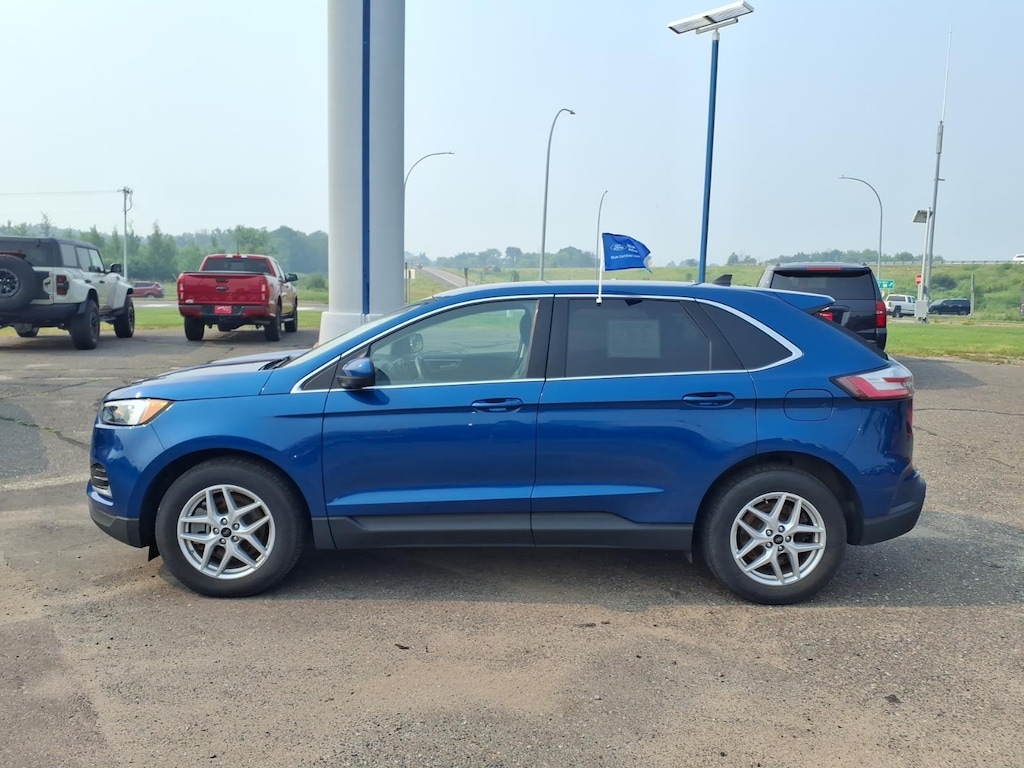 Used 2024 Ford Edge SEL SUV
