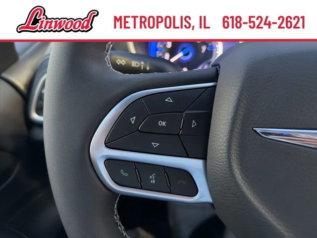2026 Chrysler Pacifica Select - Photo 18