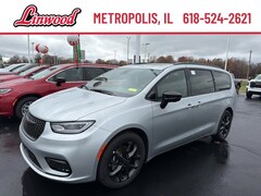 2026 Chrysler Pacifica LIMITED Passenger Van