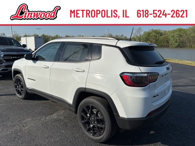 2025 Jeep Compass Latitude Altitude Special Edition photo 4