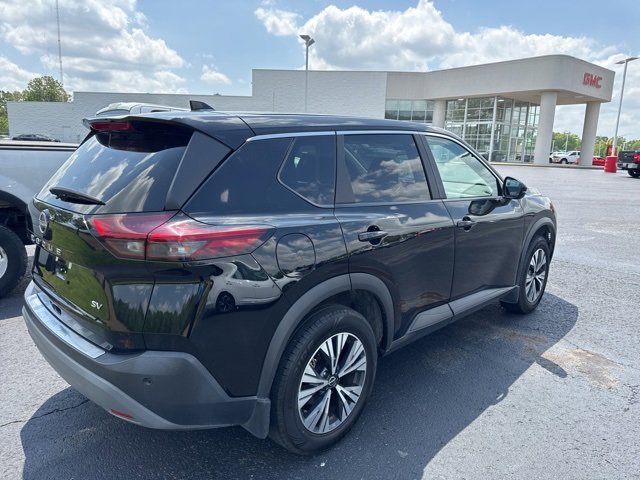 2023 Nissan Rogue SV photo 4