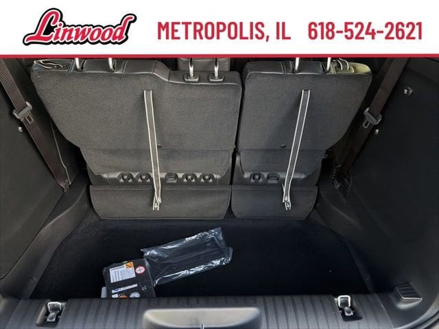 2026 Chrysler Pacifica Select - Photo 13