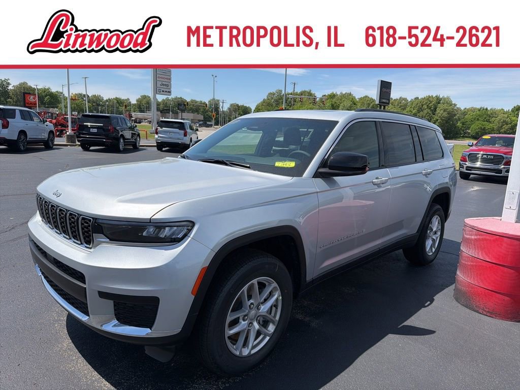 2026 Jeep Grand Cherokee L Laredo X 4x4's photo
