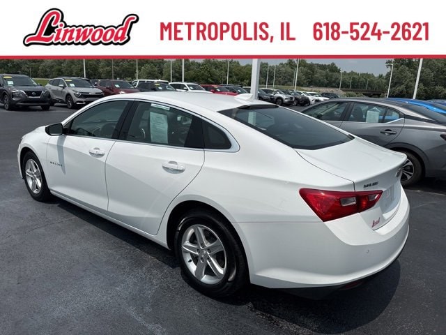 Used 2024 Chevrolet Malibu 1LT with VIN 1G1ZD5ST3RF116103 for sale in Metropolis, IL