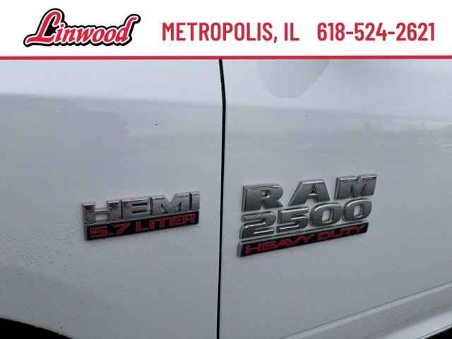 2015 Ram 2500 SLT photo 3