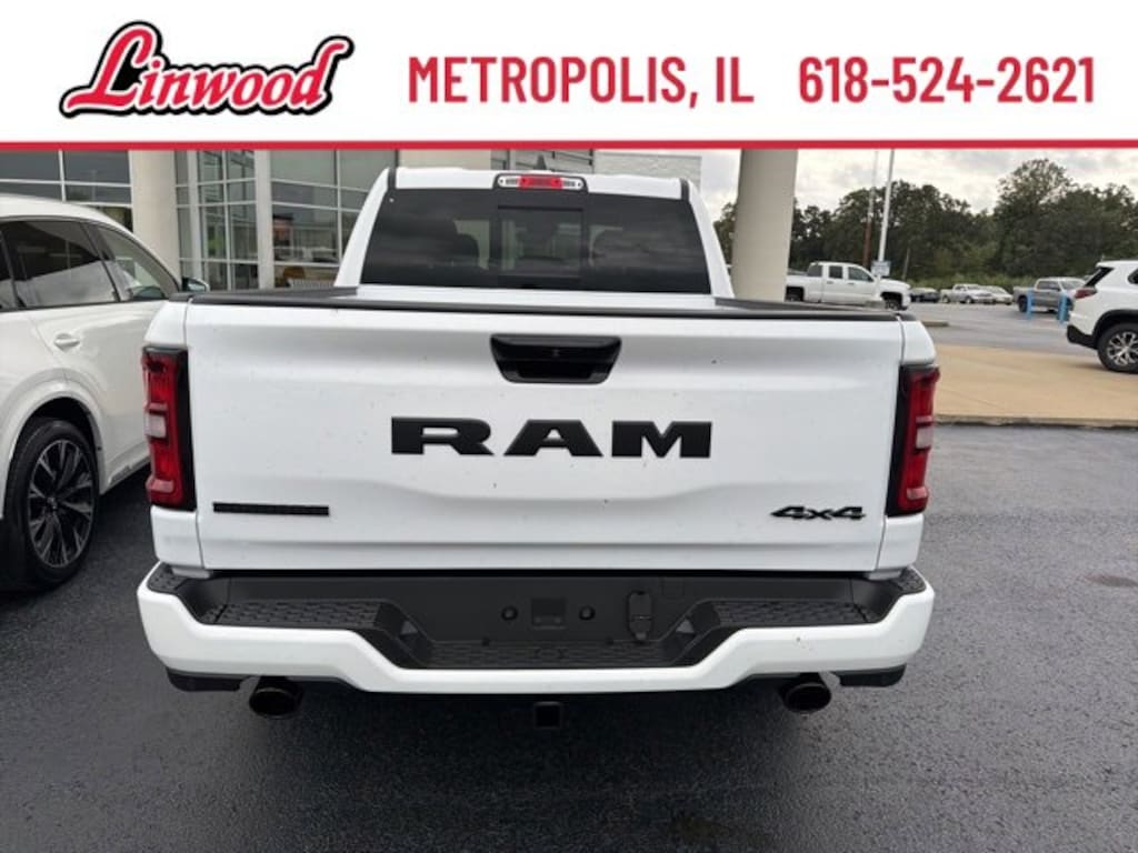 New 2026 Ram 1500 BIG HORN CREW CAB 4X4 5'7 BOX Pickup