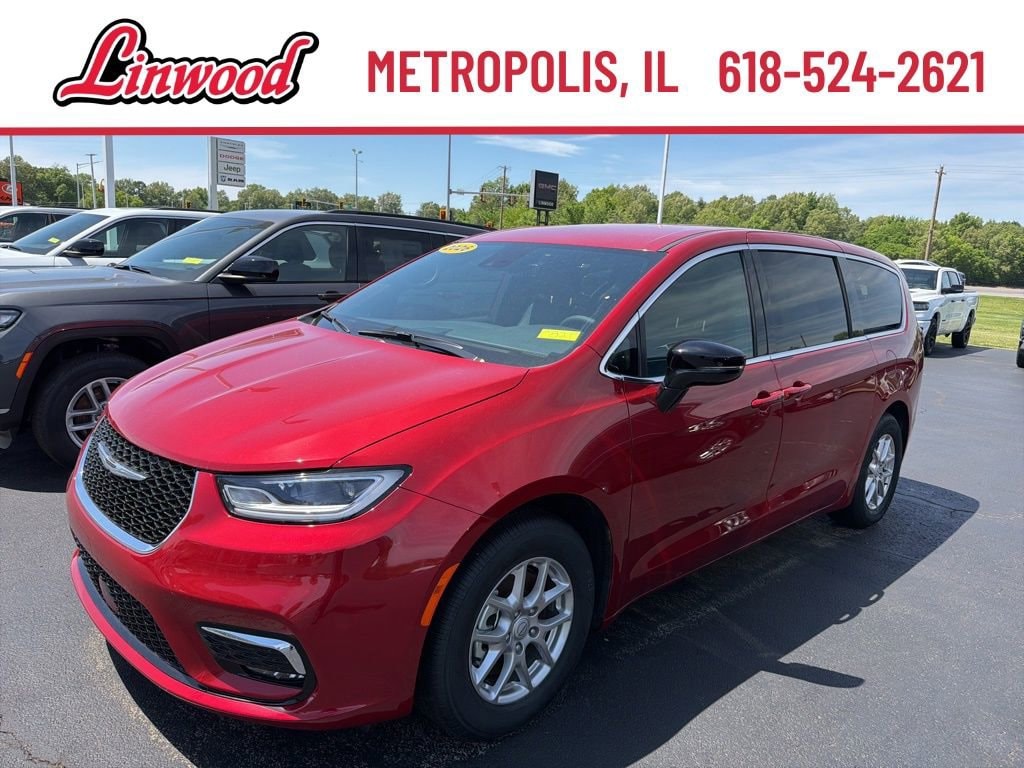 2026 Chrysler Pacifica Select