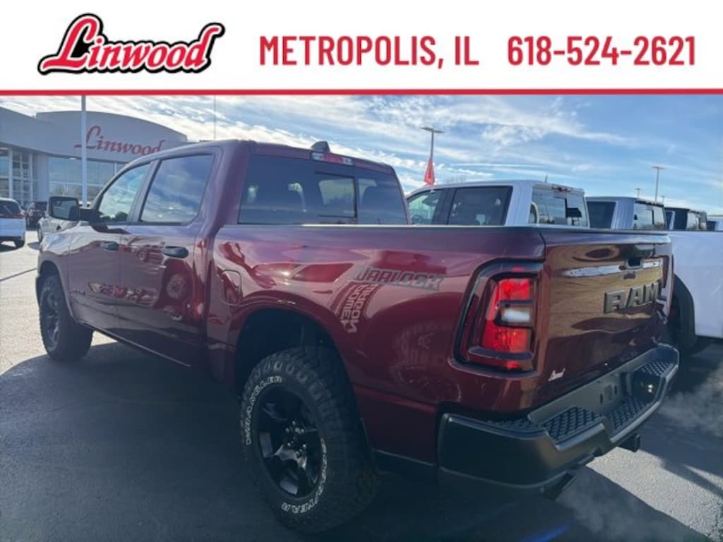 New 2026 Ram 1500 WARLOCK CREW CAB 4X4 5'7 BOX Pickup