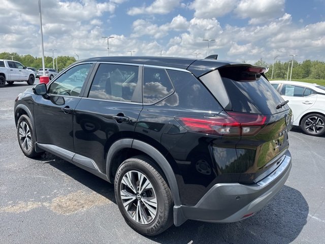 2023 Nissan Rogue SV photo 2