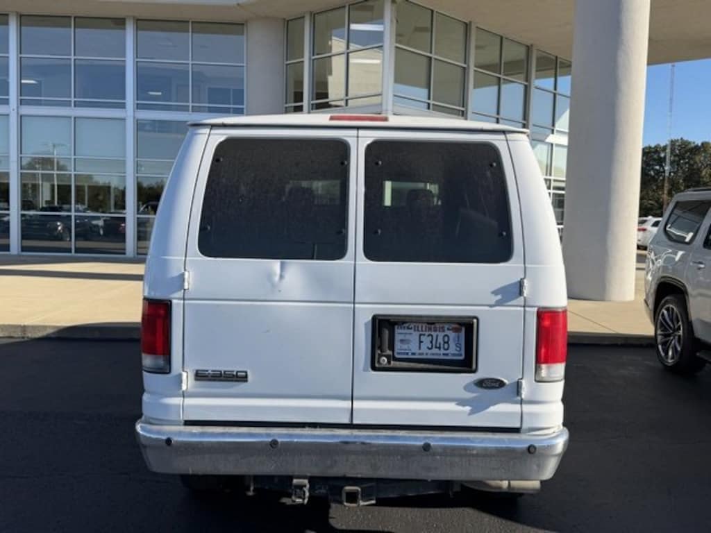 Used 2014 Ford Econoline Wagon XLT E-350 Super Duty XLT