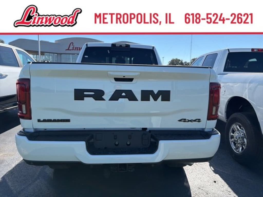 New 2026 Ram 2500 LARAMIE CREW CAB 4X4 6'4 BOX Pickup