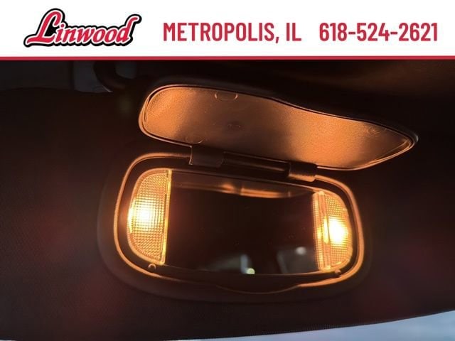 2026 Chrysler Pacifica Select - Photo 33