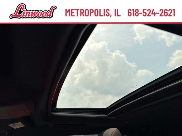 Used 2018 Dodge Challenger SXT with VIN 2C3CDZAG2JH276652 for sale in Metropolis, IL